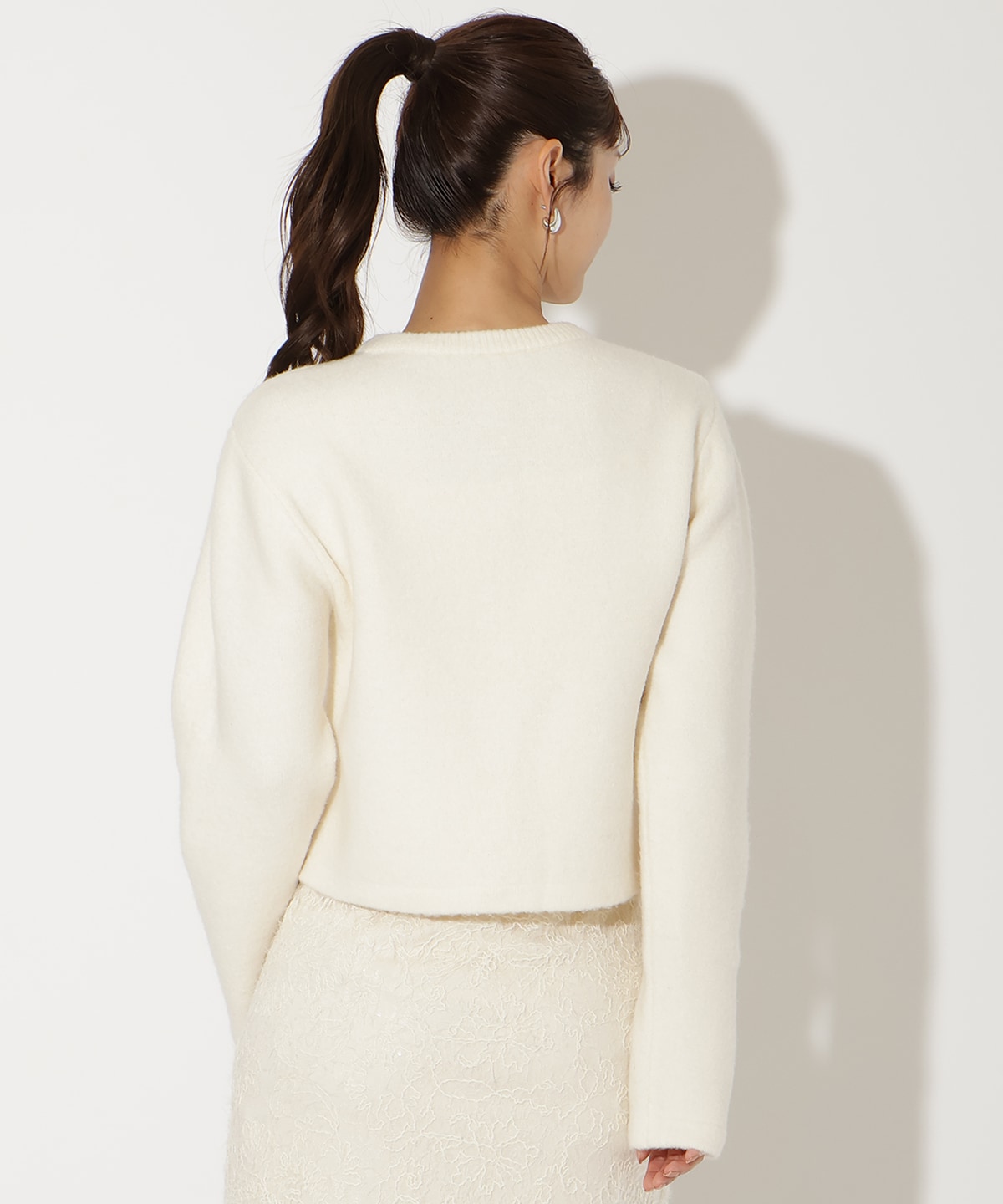 ビジュー付きニットカーディガン