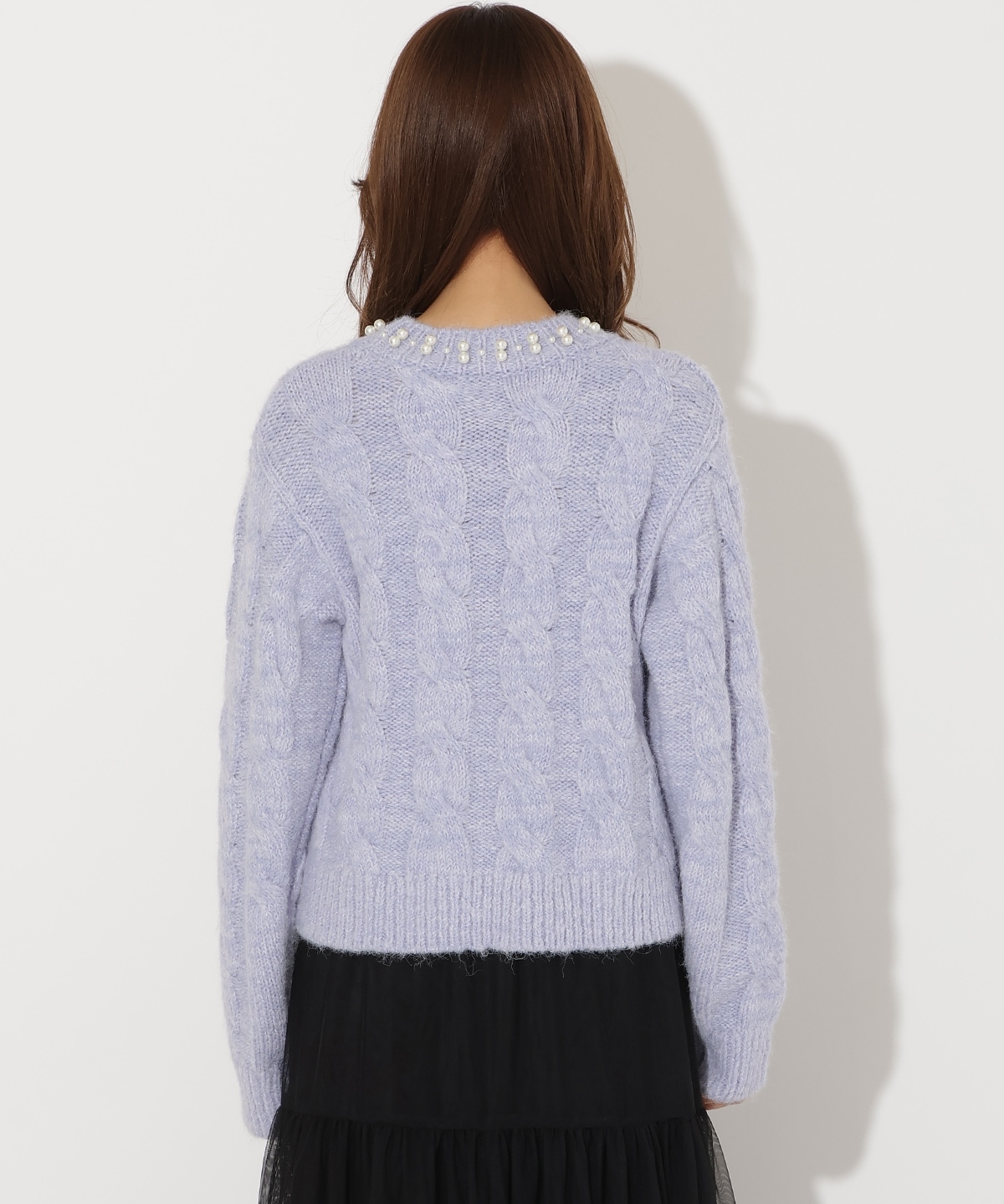 パール襟ケーブルニットプルオーバー