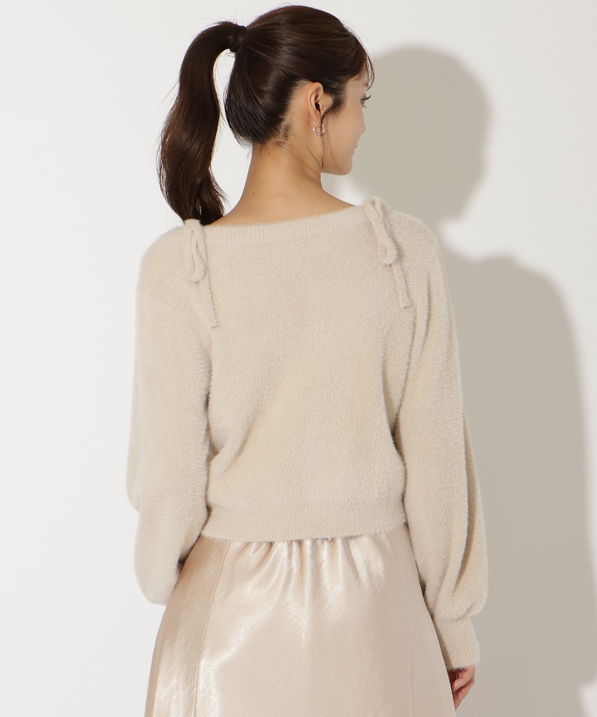 ラメフェザーショルダーリボンアンサンブル