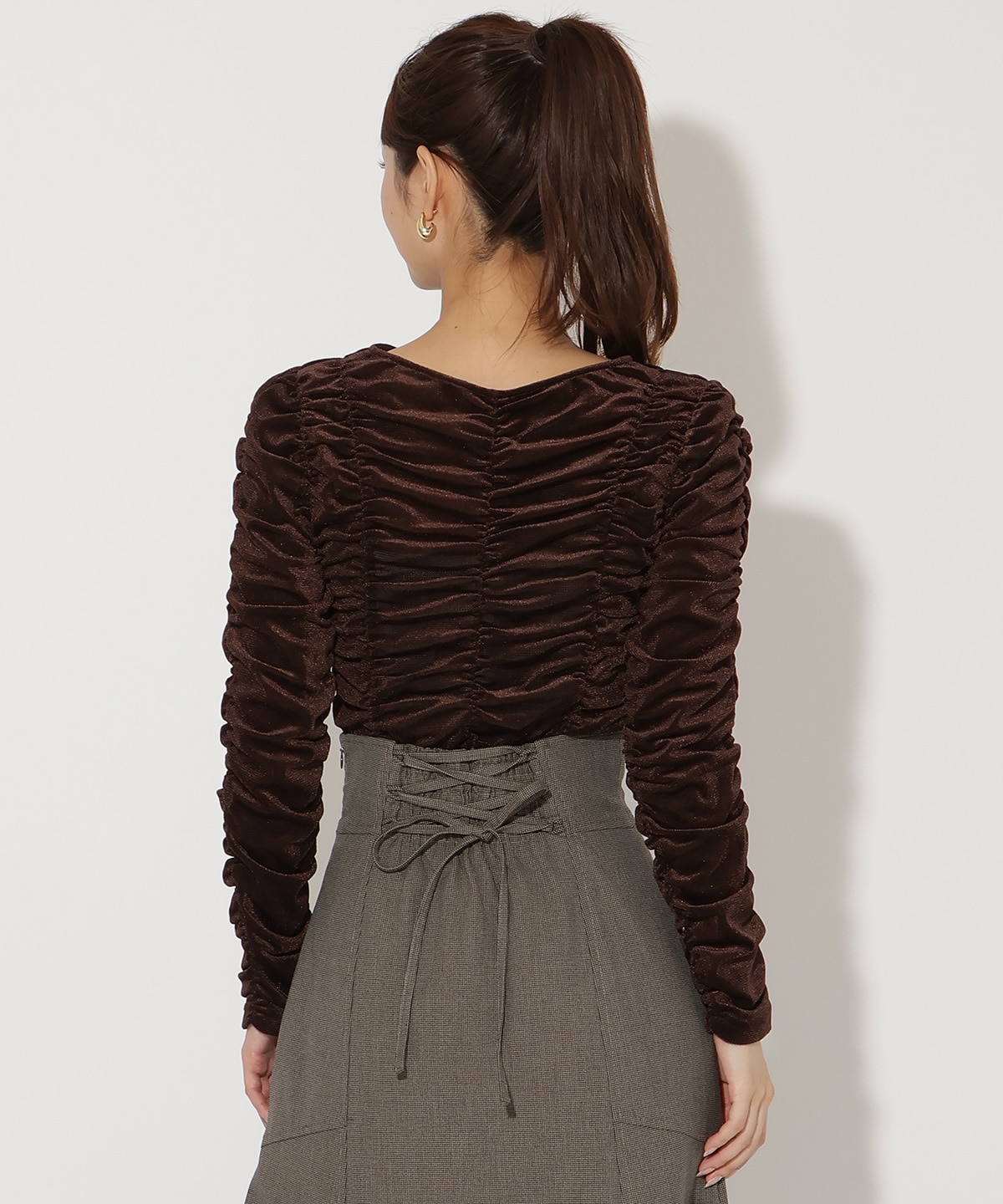 シャーリングベロアプルオーバー