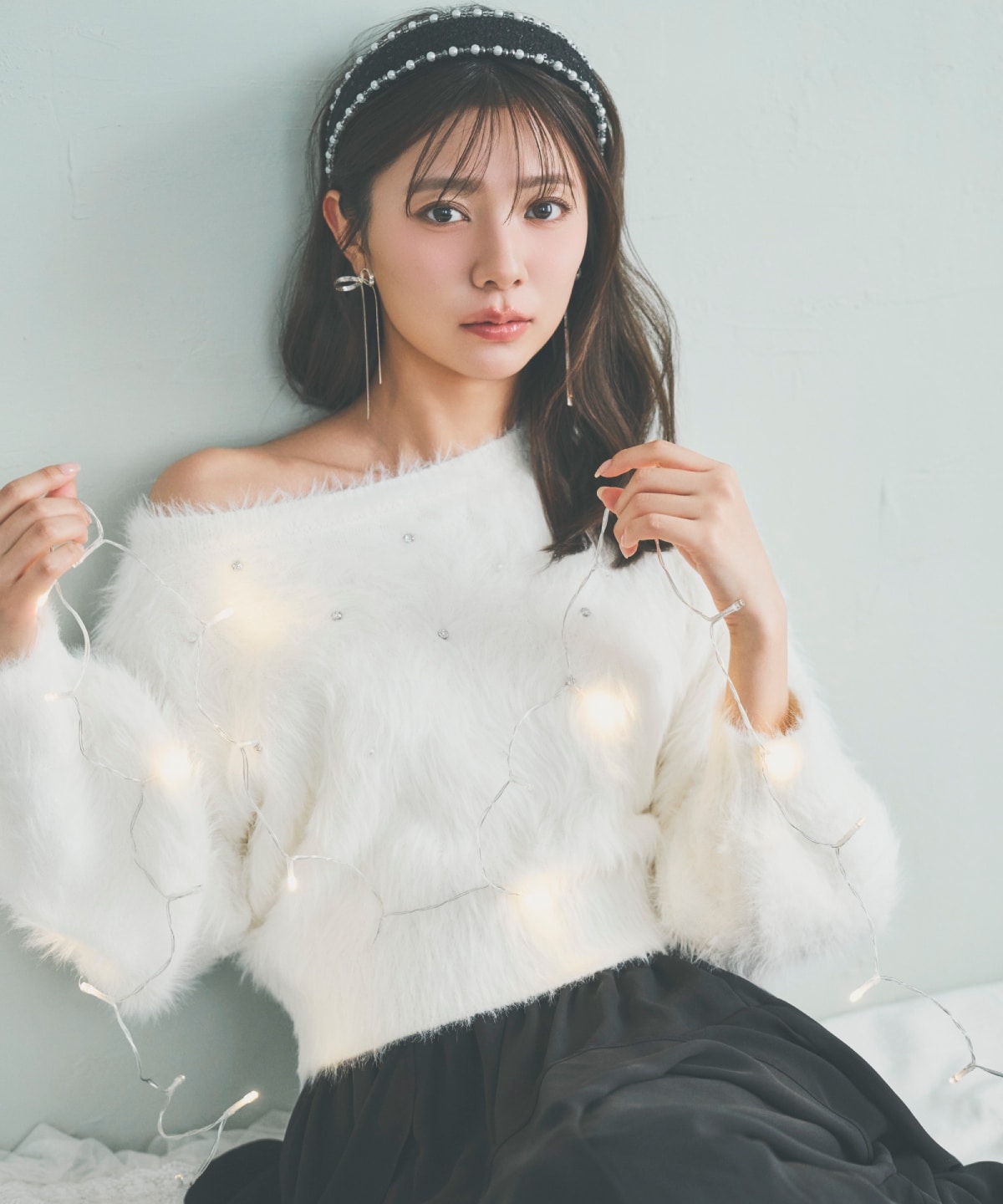 ビジューフェザーニットプルオーバー