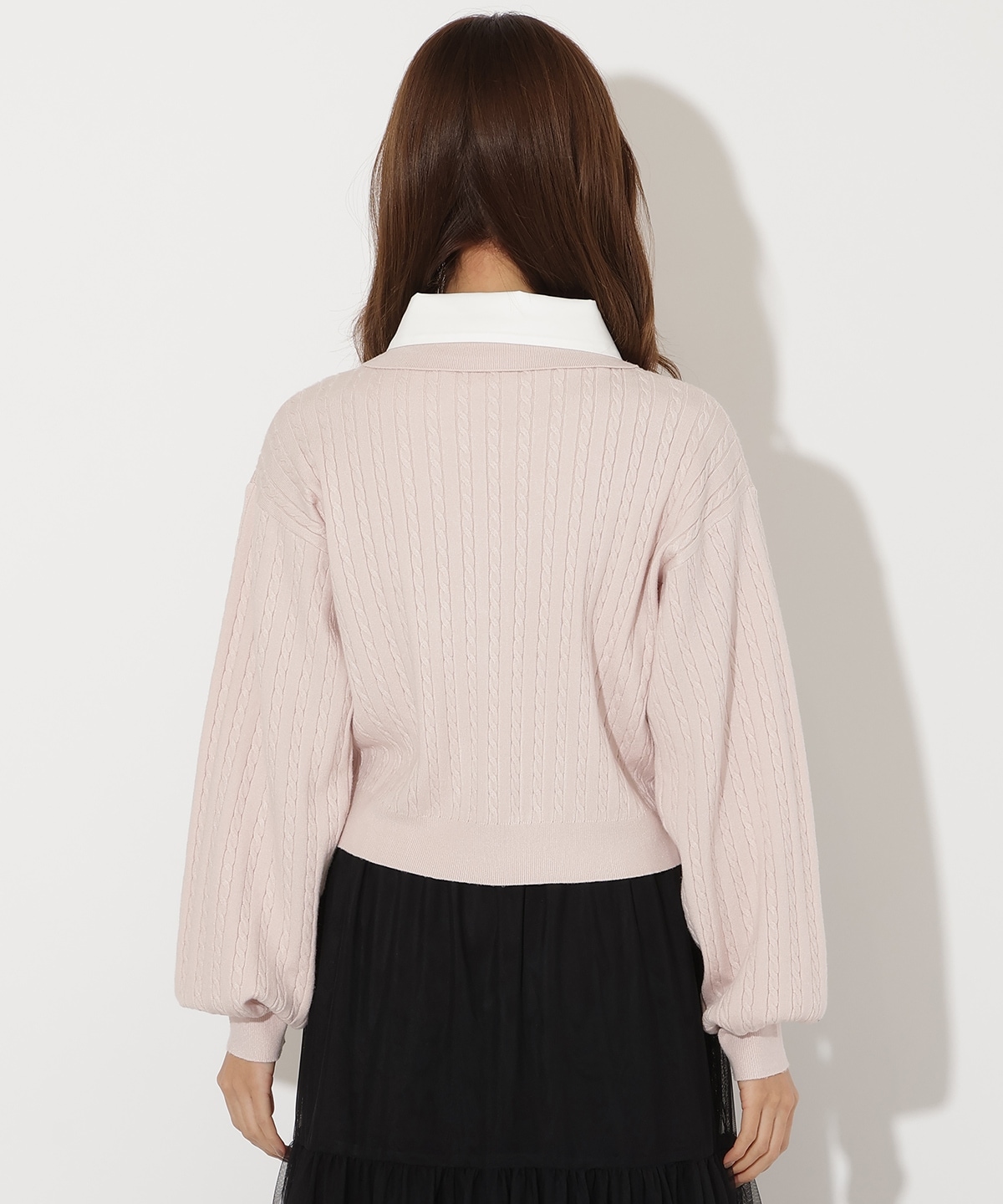 シャツ襟ケーブルニット