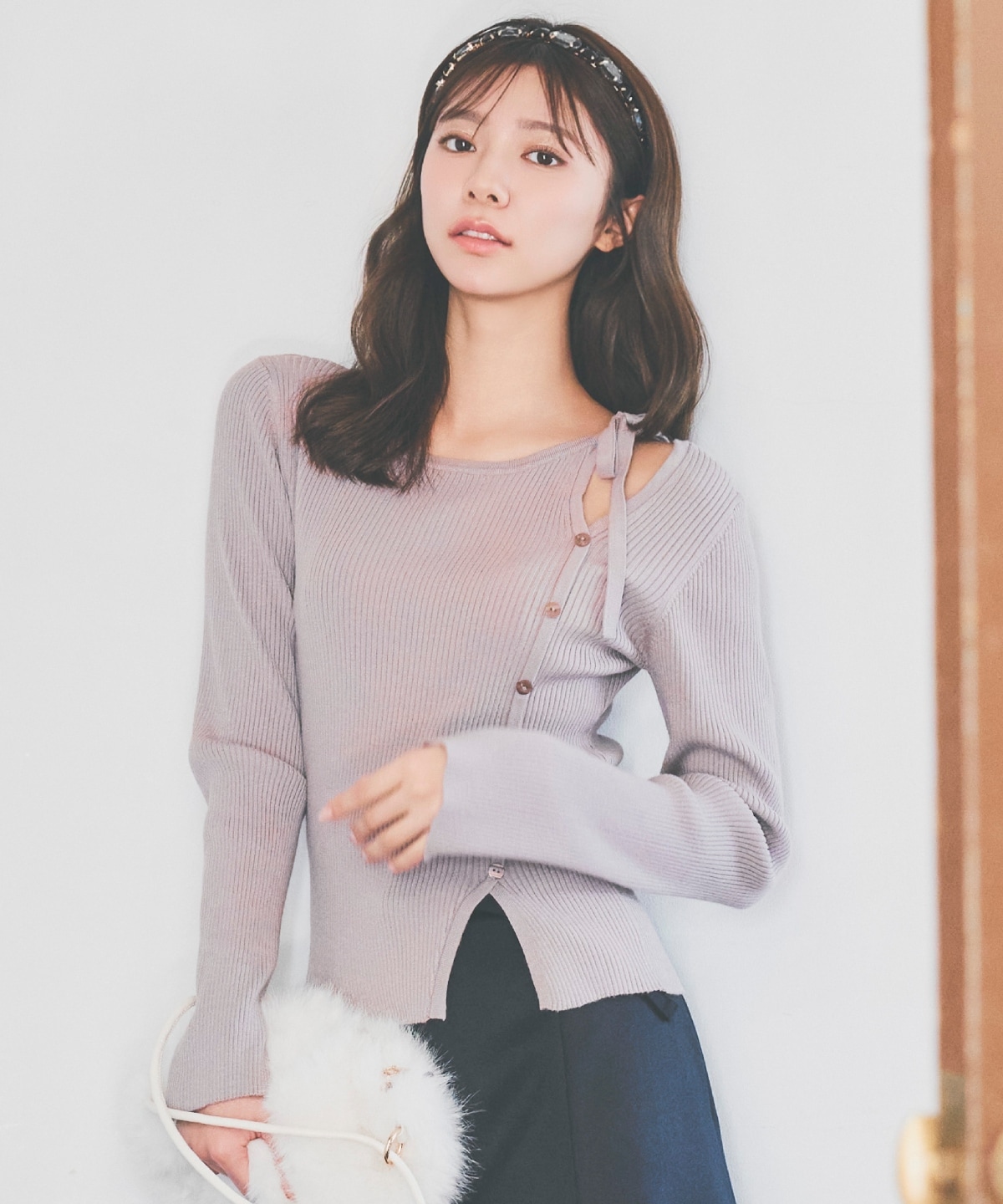 【先行予約受付中】アシメリボンスリットプルオーバー