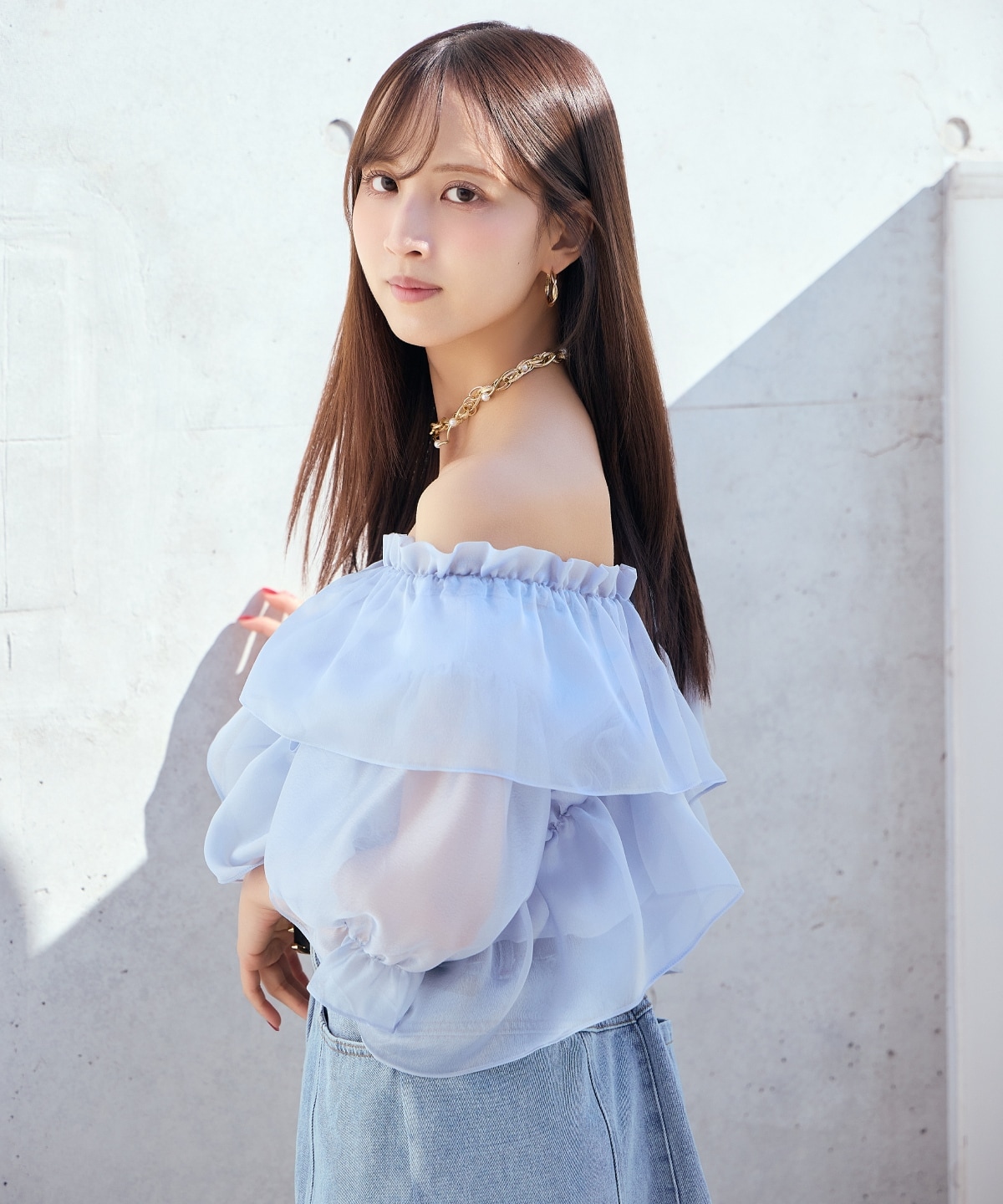 【先行予約受付中】フリルクロスシアーブラウス
