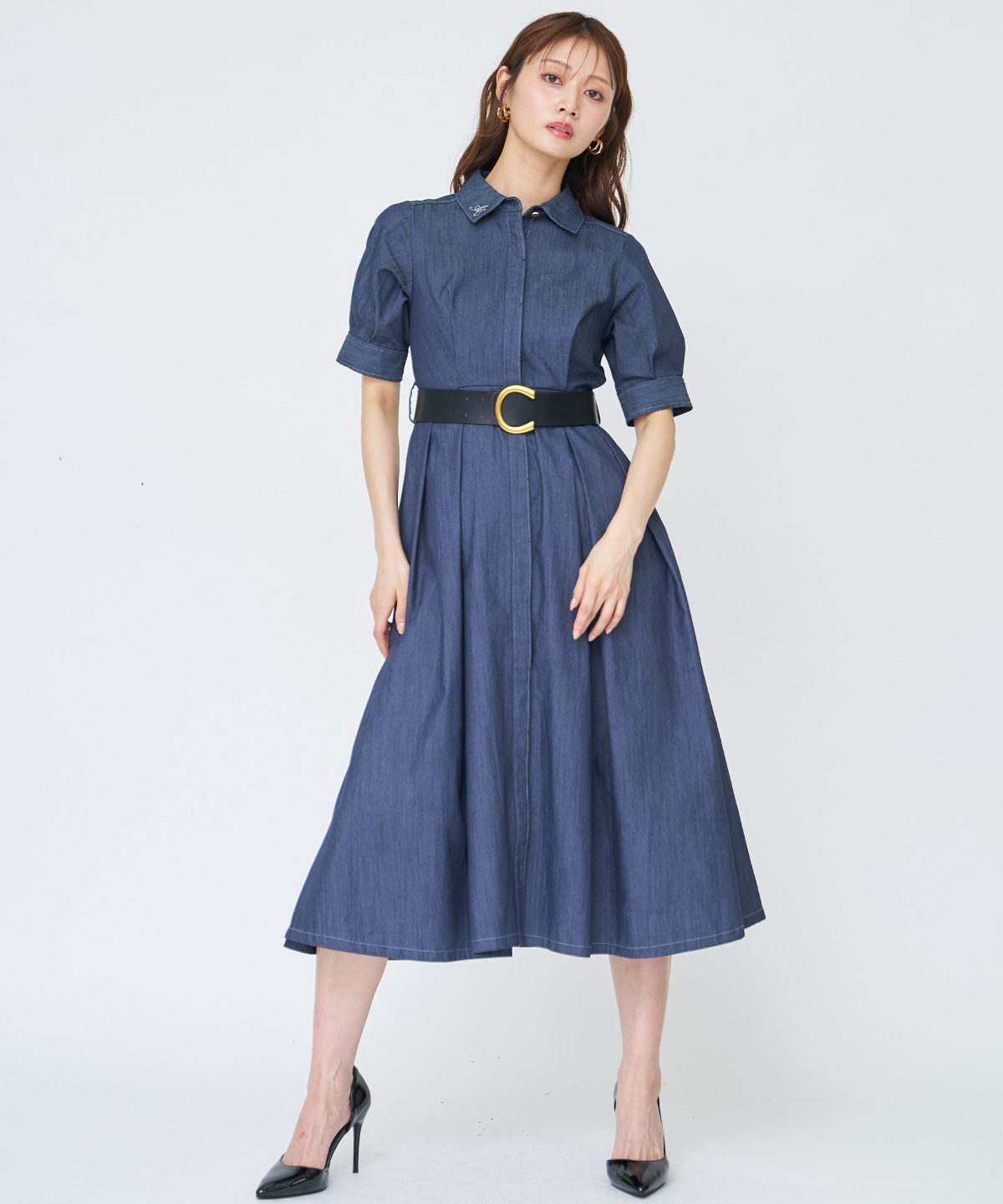 【先行予約受付中】ベルト付き５分袖デニムワンピース