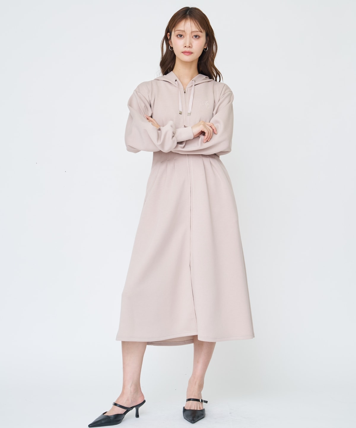 フード付きZIPワンピース