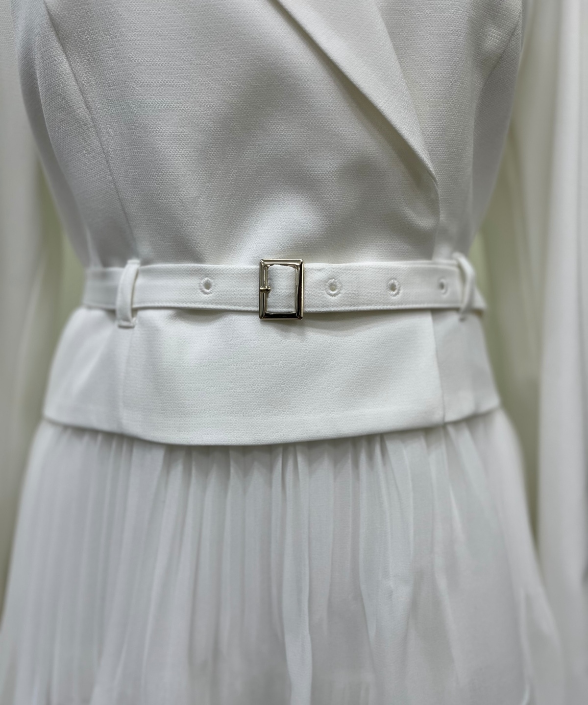 【先行予約受付中】ジャケットレイヤードプリーツワンピース