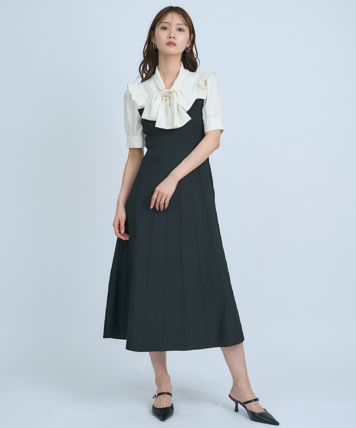 【先行予約受付中】ニットビスチェ風ボウタイワンピース