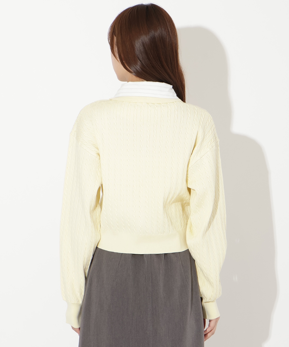 【先行予約受付中】シャツレイヤード風ケーブルカーディガン