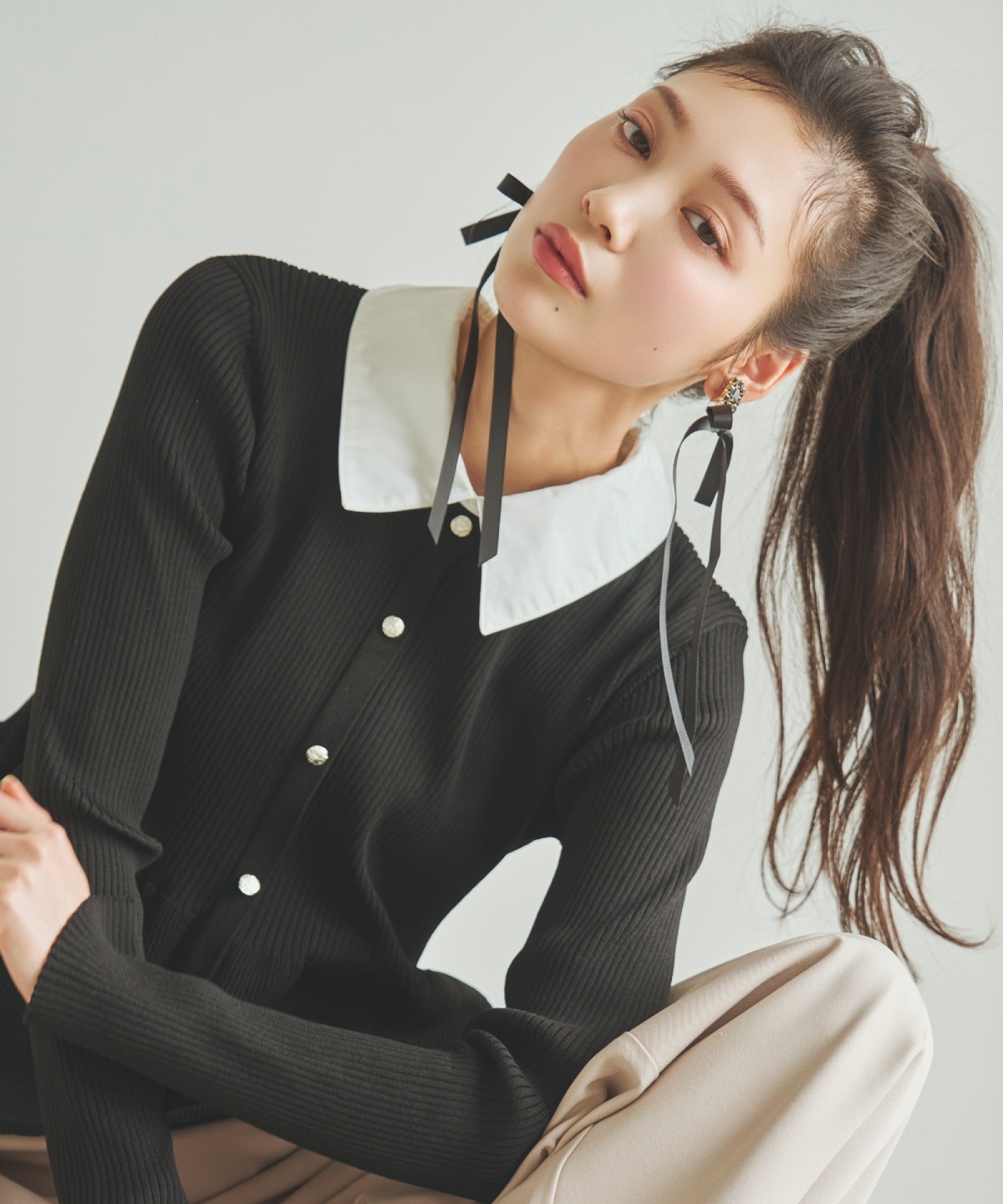 【先行予約受付中】シャツ襟付きペプラムニットプルオーバー