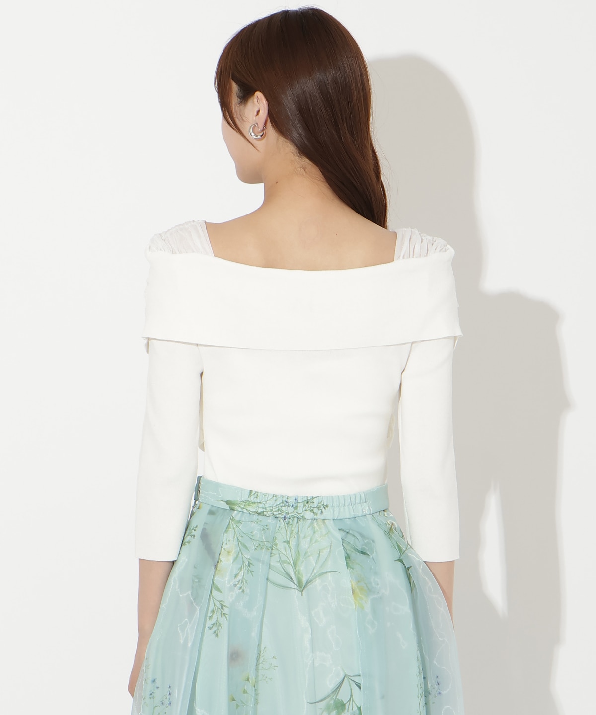 【先行予約受付中】7分袖クロスネックニットプルオーバー