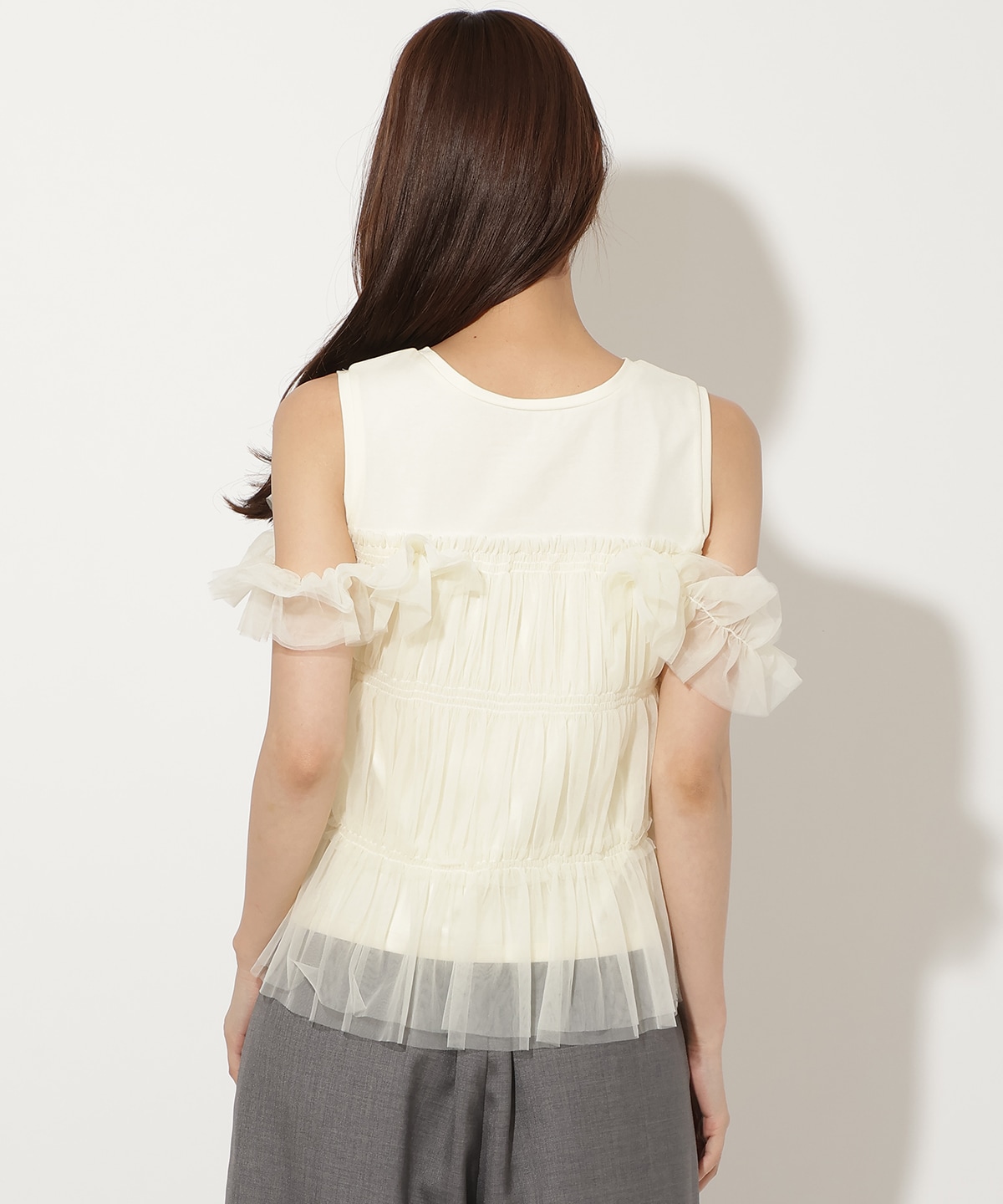 チュールレイヤードノースリーブＴシャツ