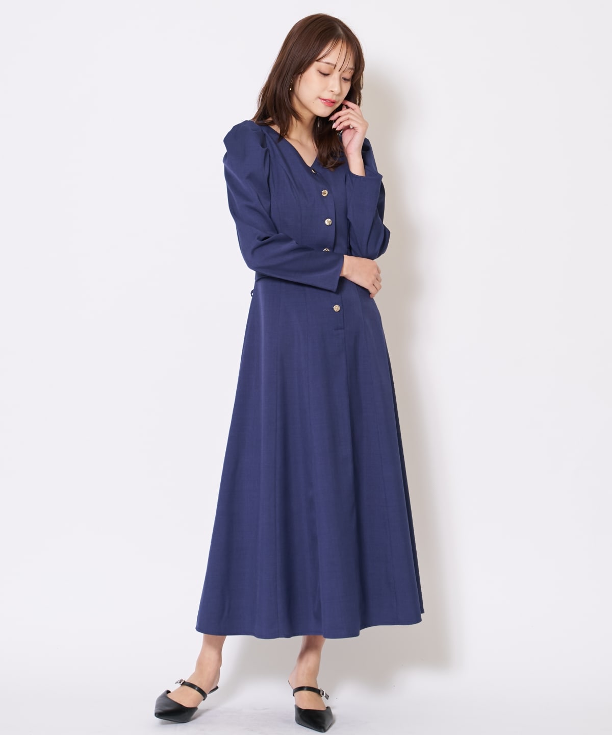 Vネックパフスリーブワンピース
