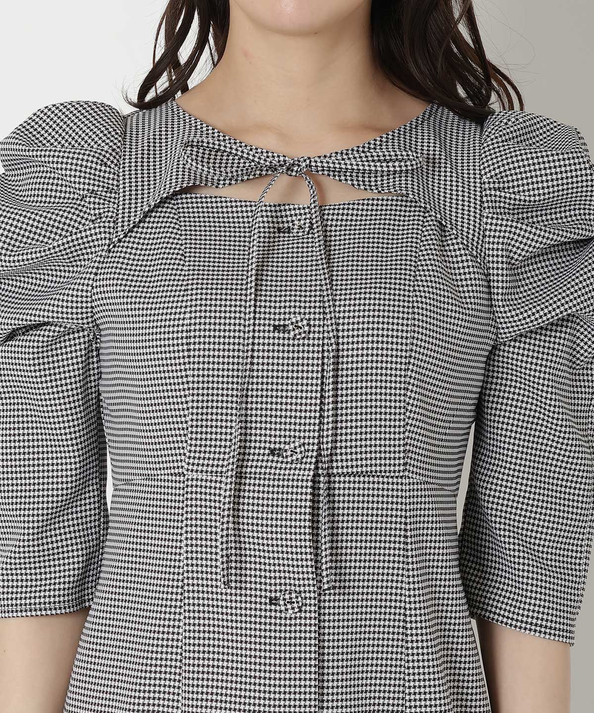 デコルテリボンあきマーメイドワンピース