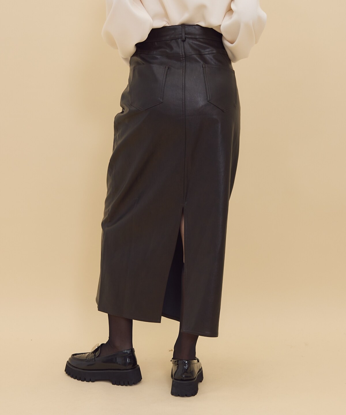 レザーロングスカート