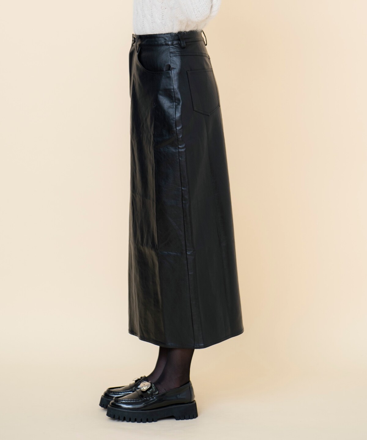 レザーロングスカート