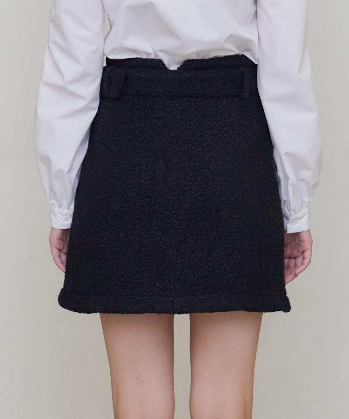 ベルティッドブークレミニスカート