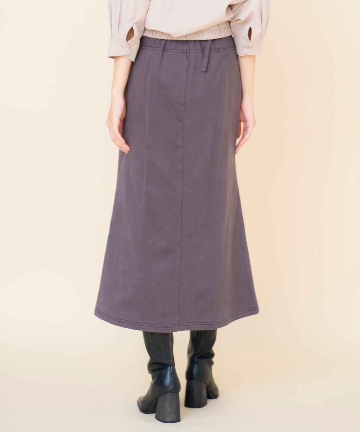 配色ステッチＡラインスカート