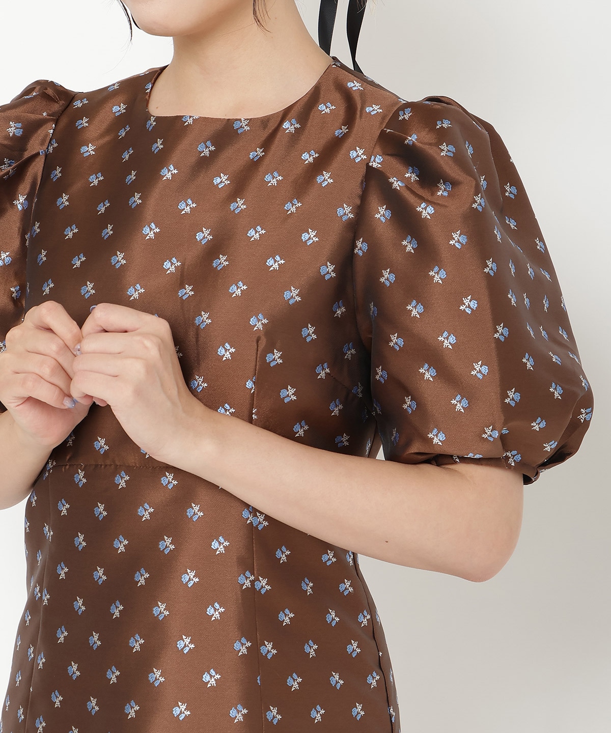 ジャガードフラワーミニワンピース