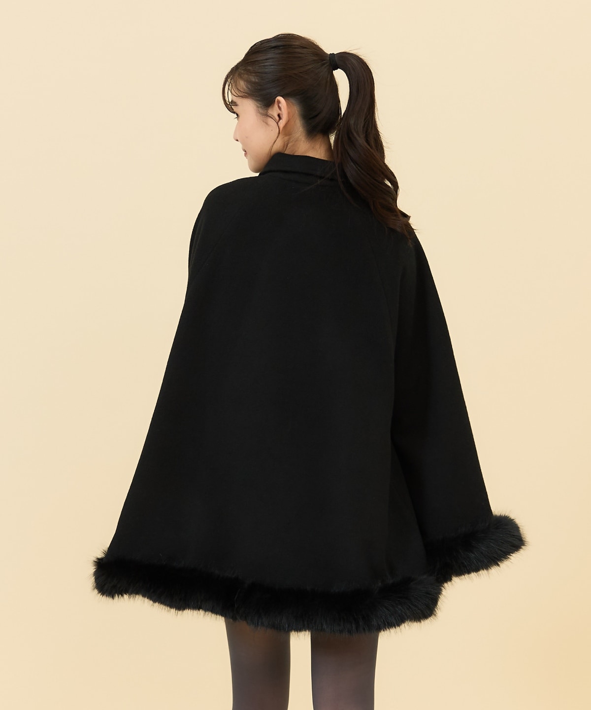 ファーケープデザインコート