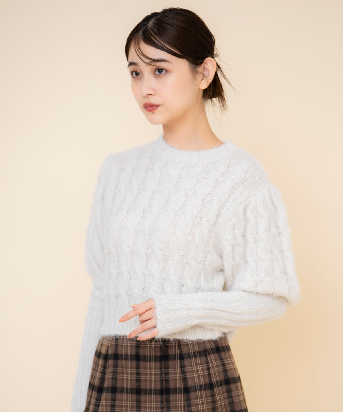 ケーブルパフスリーブニットトップス