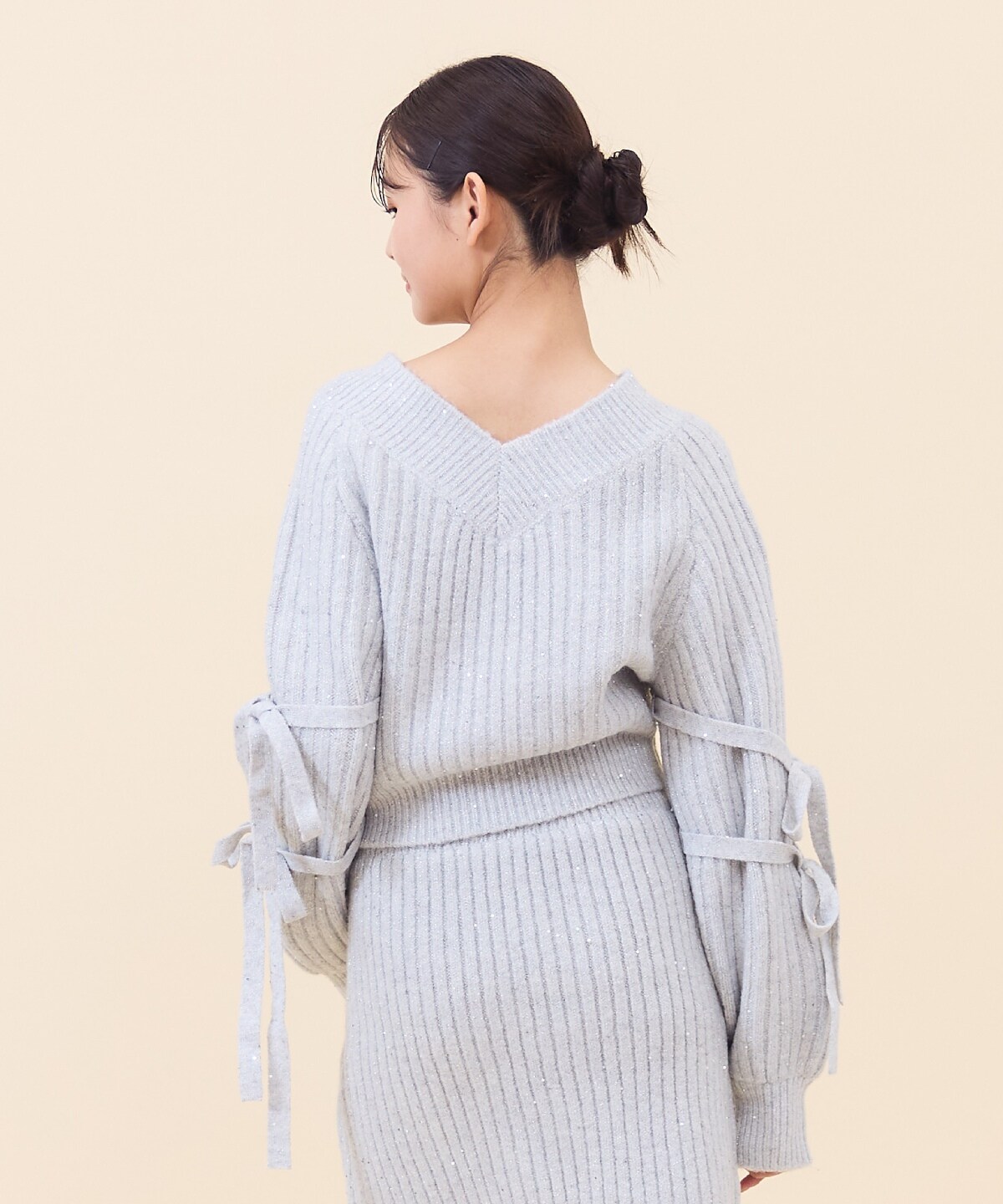 【セットアップ可能】ラメスパンコールダブルリボンニット