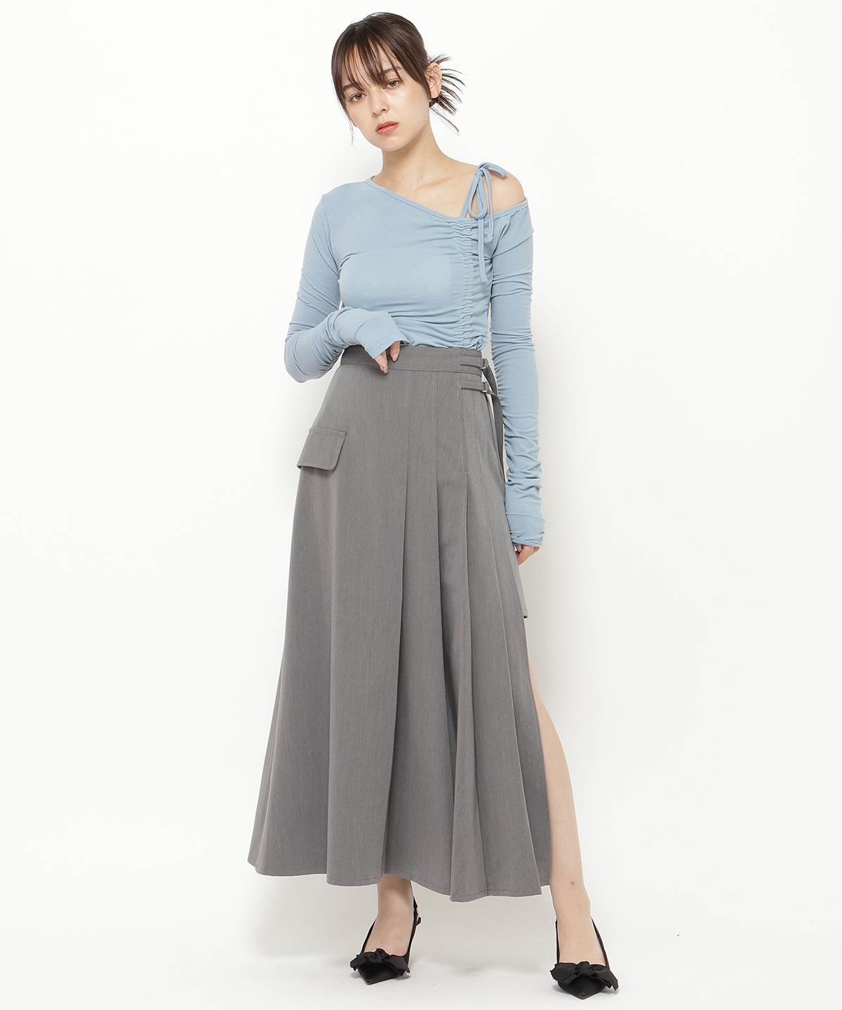 シャーリングリボンアシメトップス