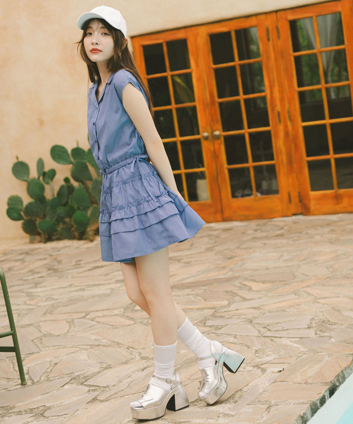 ストライプブラウス×ティアードスカートセットアップ