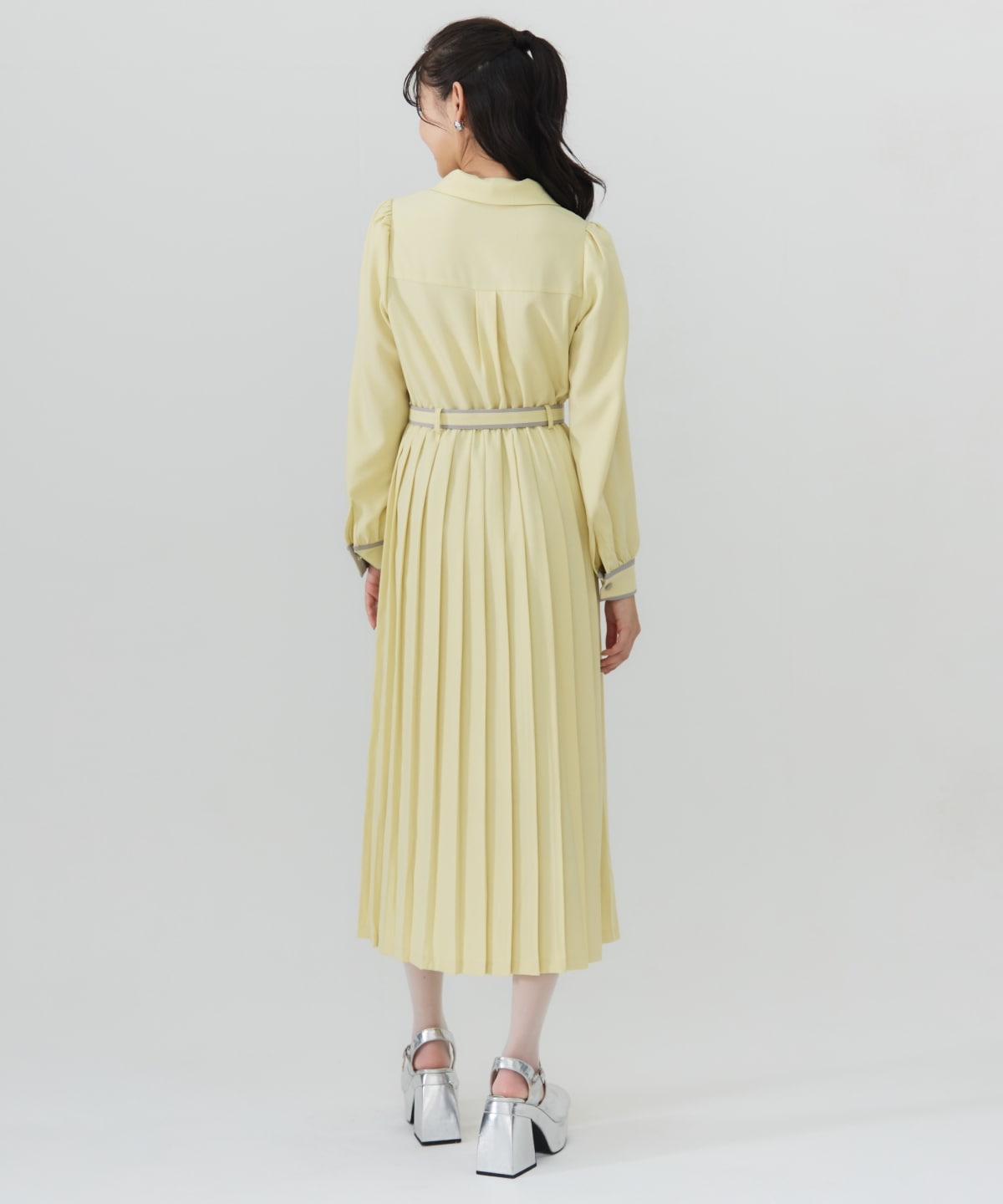 バイカラープリーツシャツワンピース