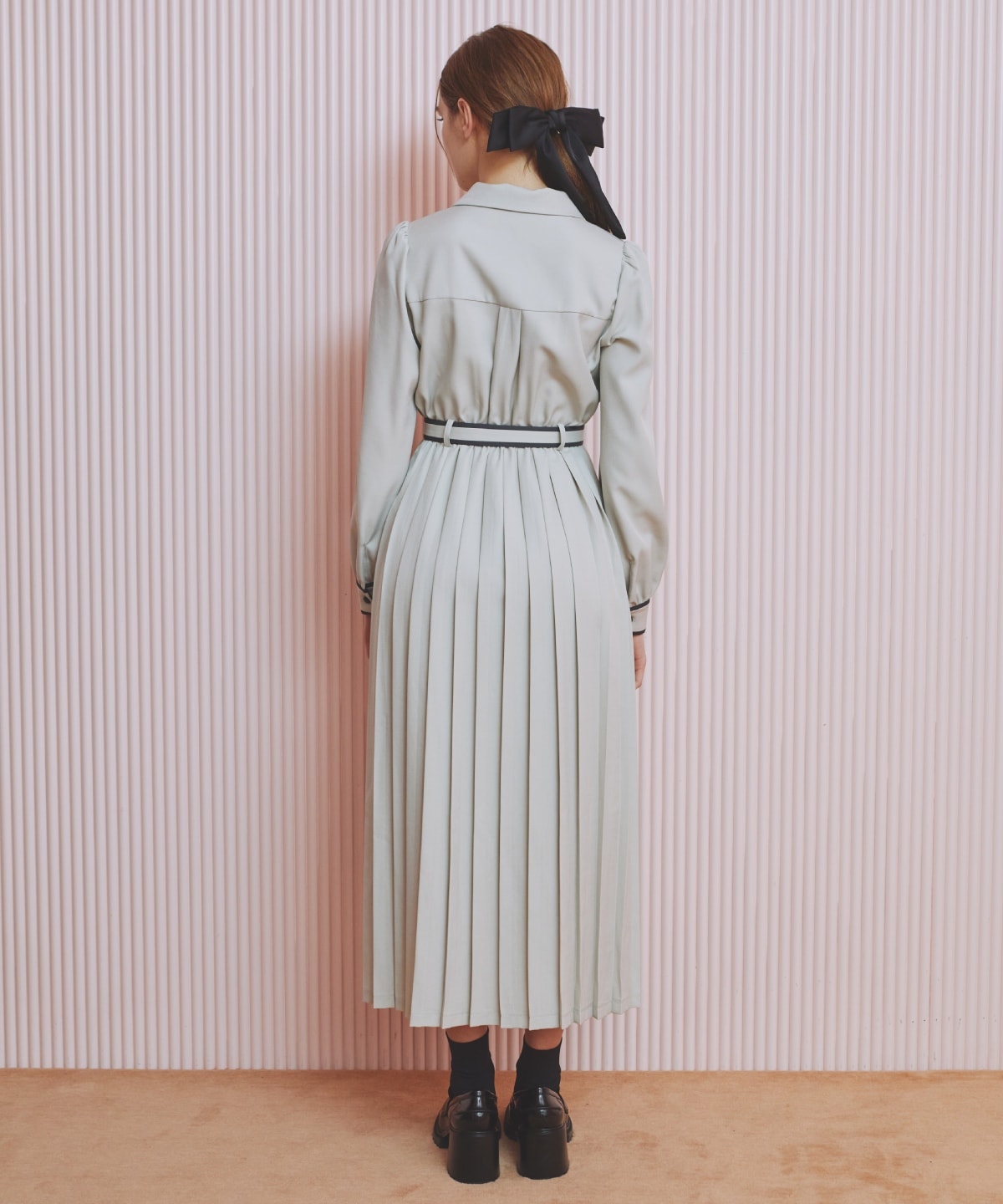 バイカラープリーツシャツワンピース