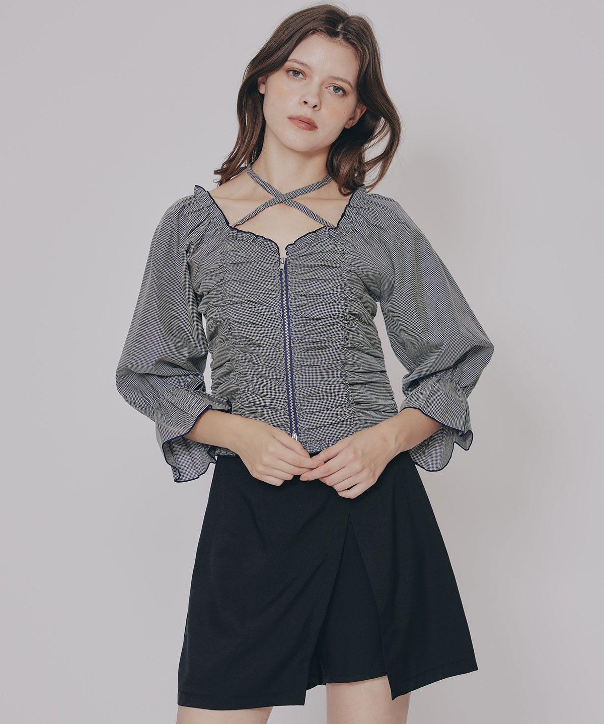 フロントZIPクロスギャザーブラウス