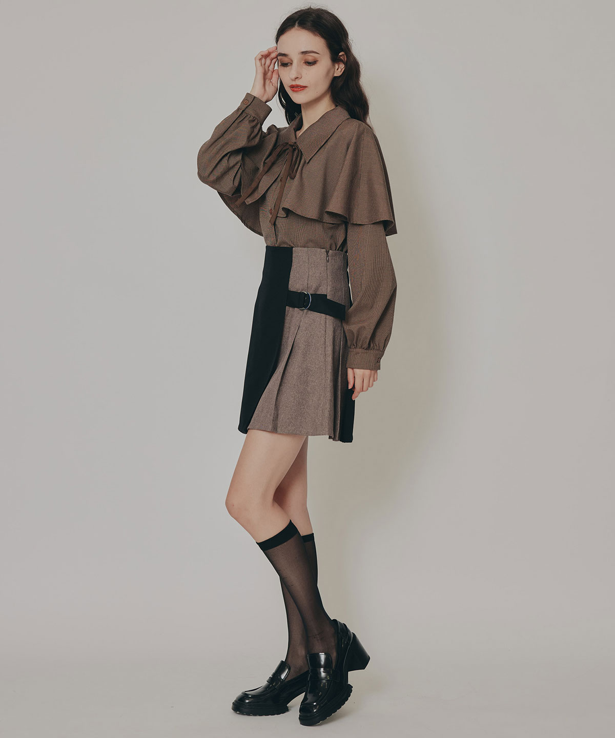 ケープライクグレンチェックリボンタイブラウス