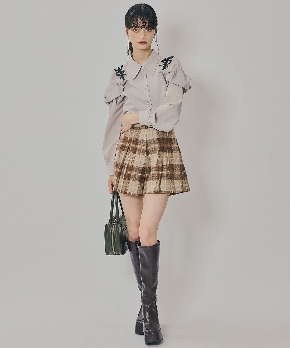 リボンフリルショルダーブラウス