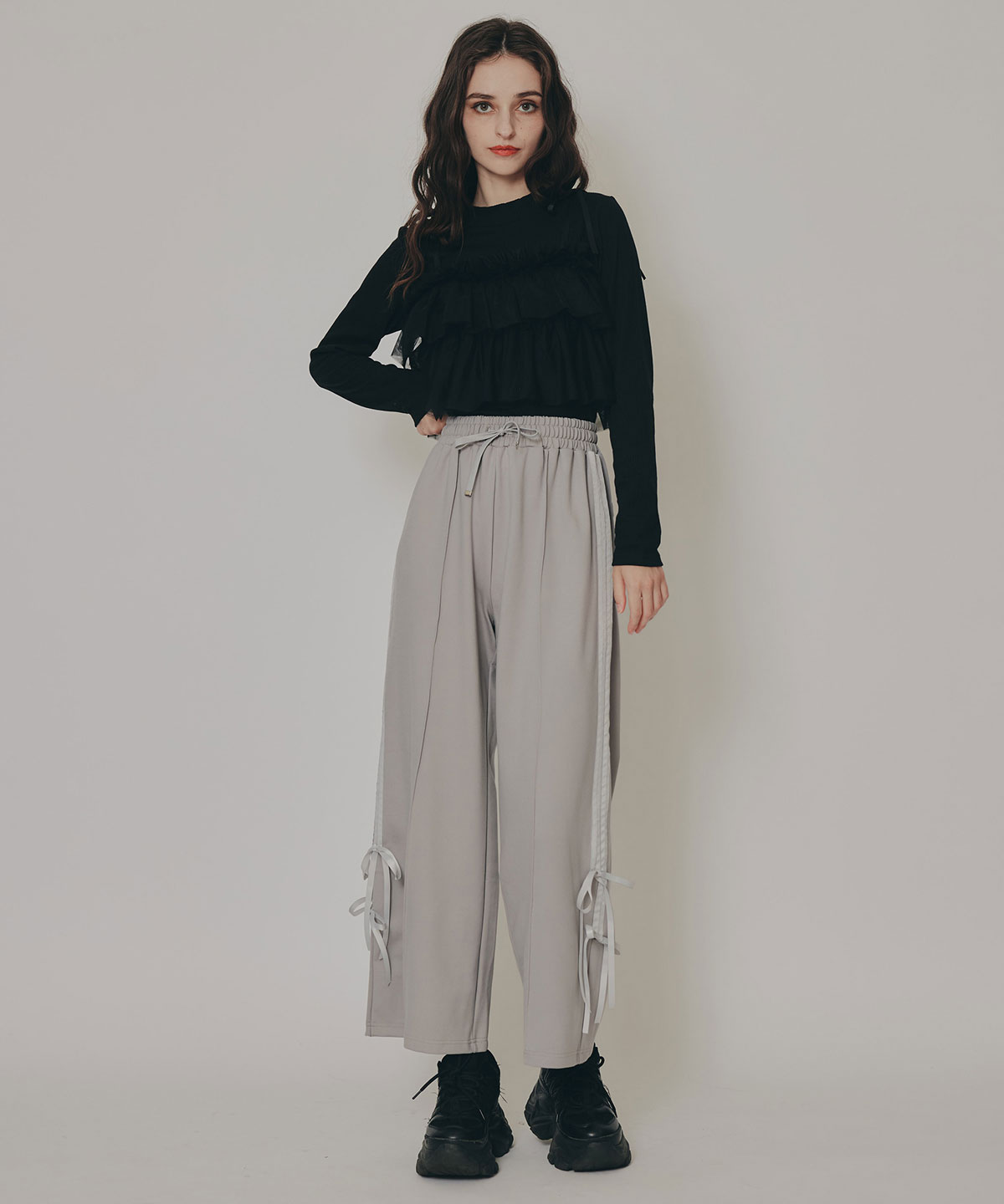 ダブルリボンラインイージーパンツ