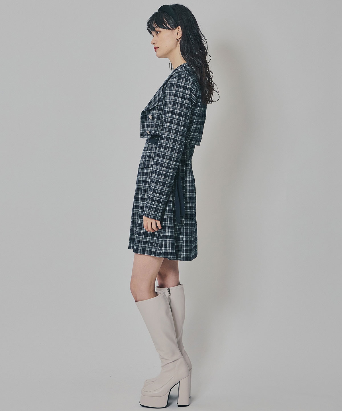 チェックショートジャケット×Wベルトワンピースセットアップ