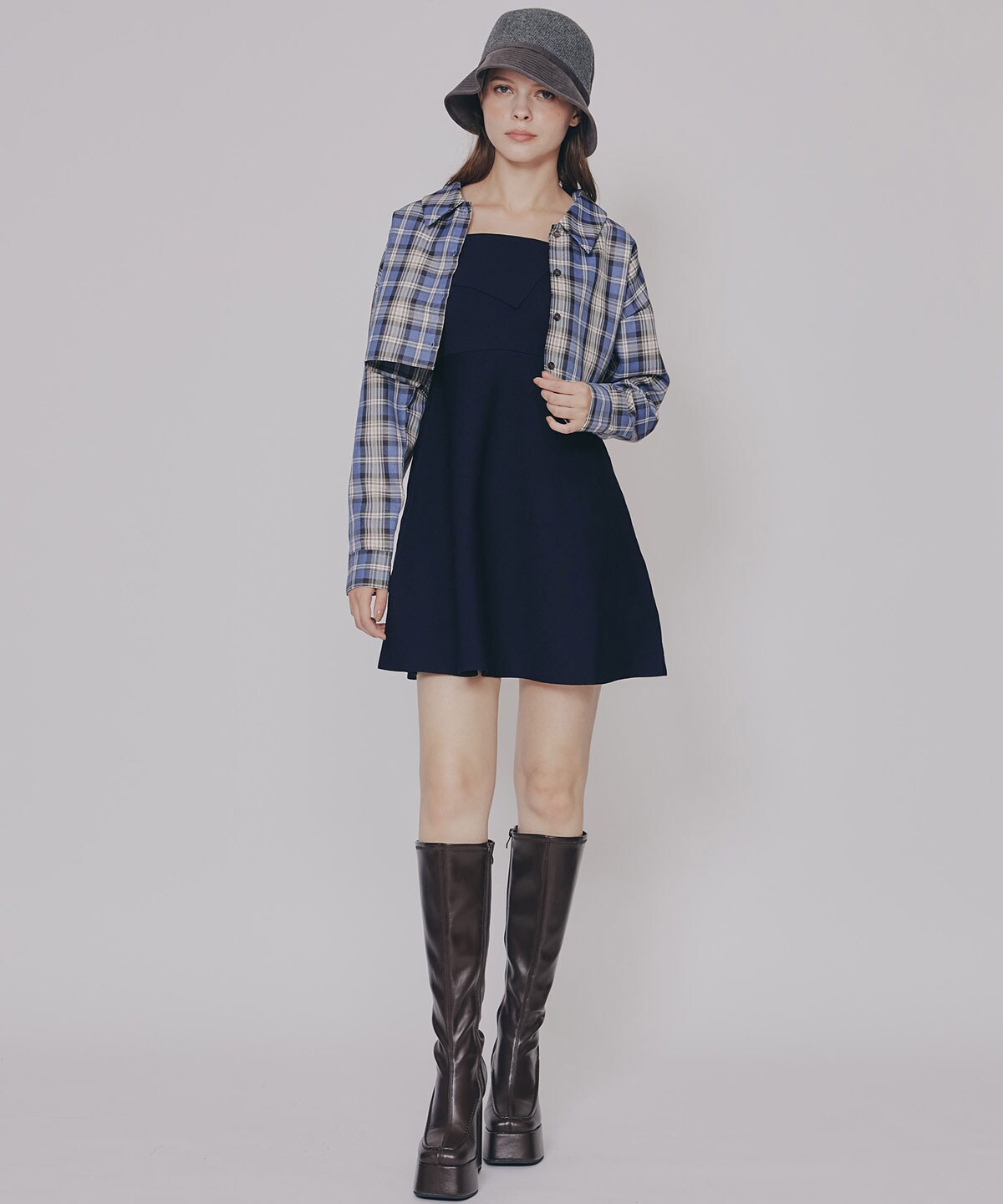 チェックショートシャツ×ニットミニワンピース