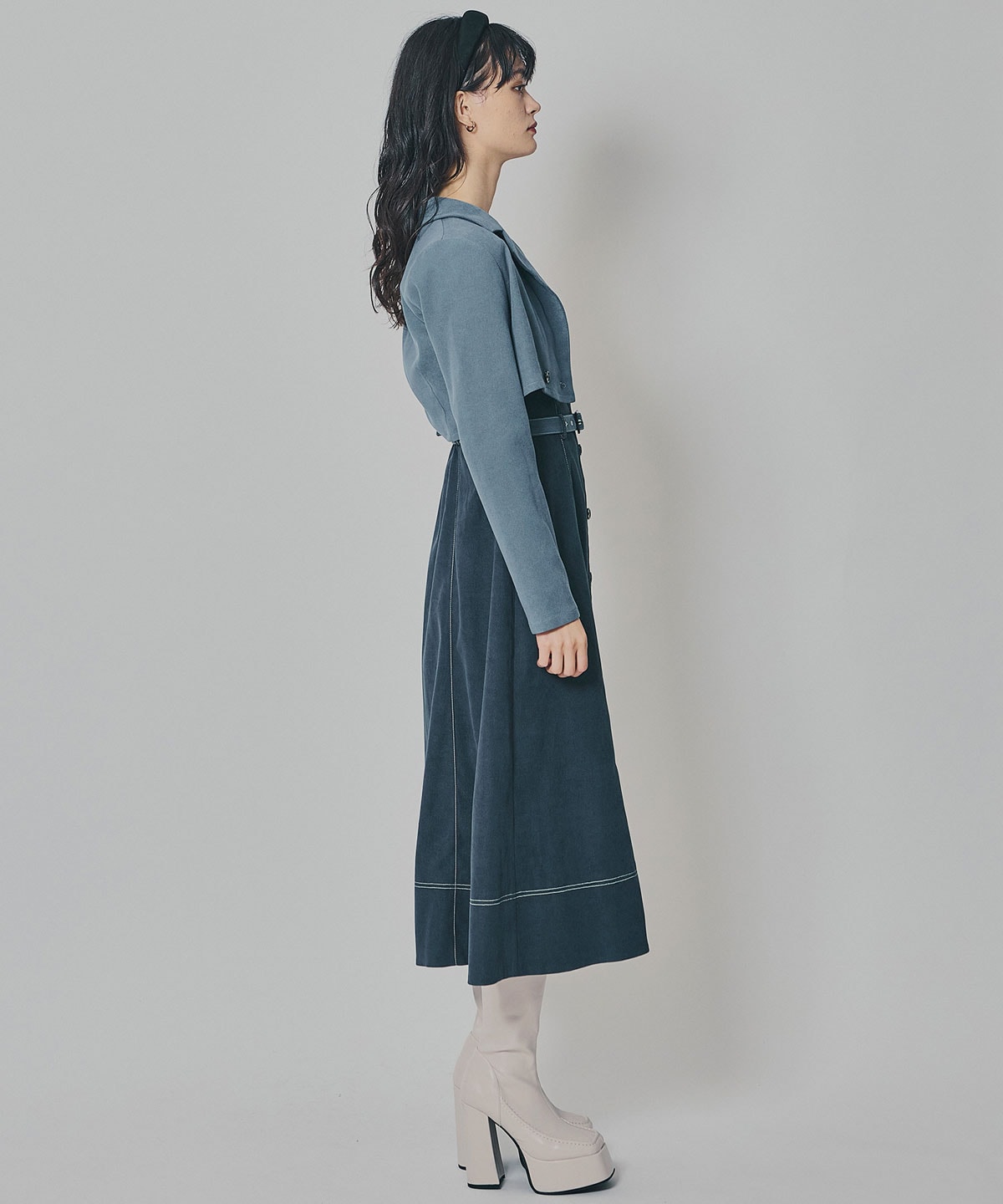 スエードライクショートジャケット×バイカラーワンピースセットアップ