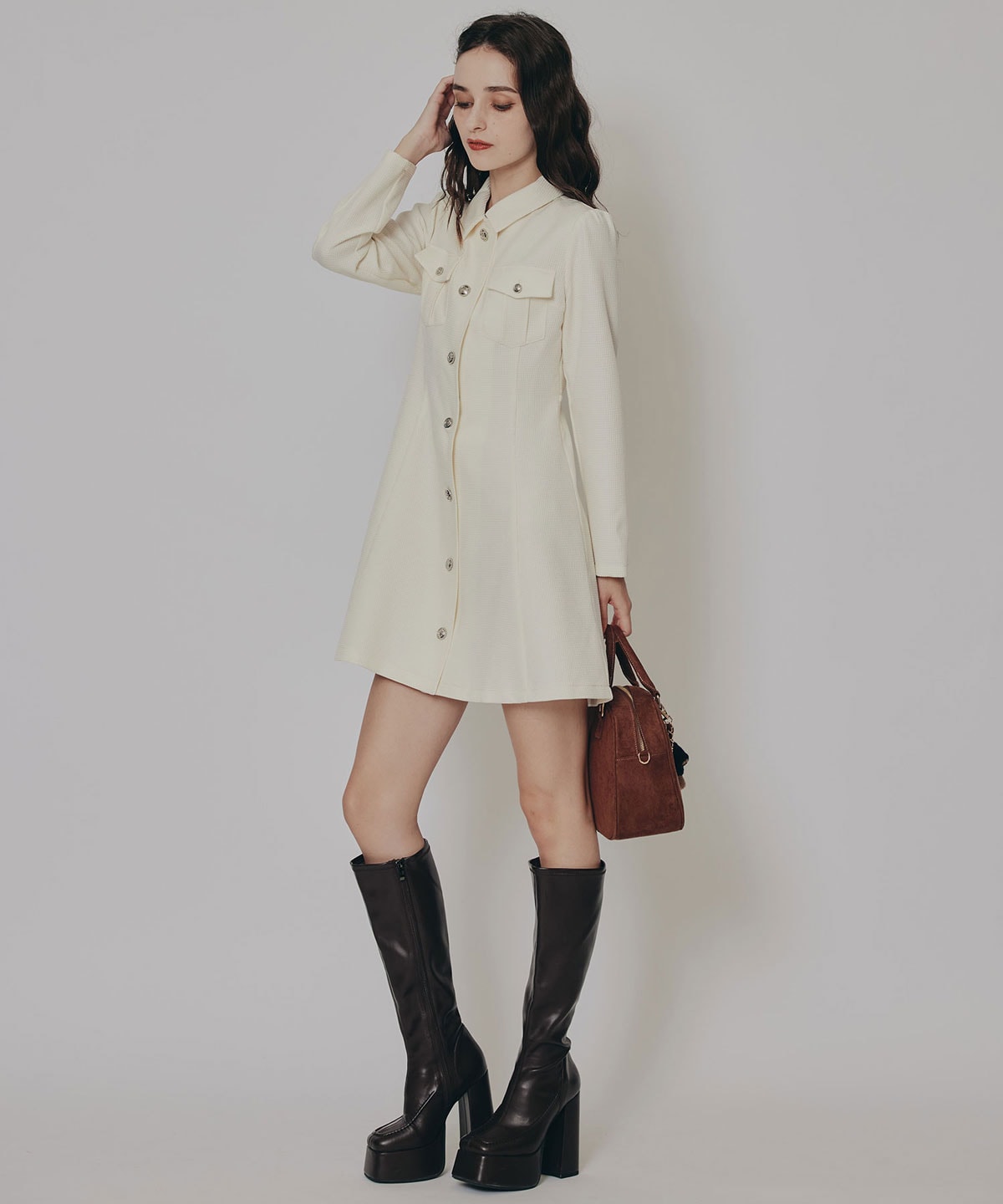 エンブレムボタンマイクロワッフルシャツワンピース