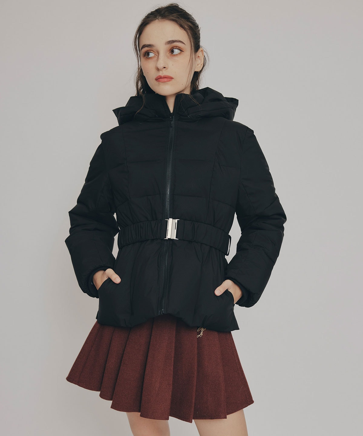 ベルトデザインキルティングファイバーダウンジャケット