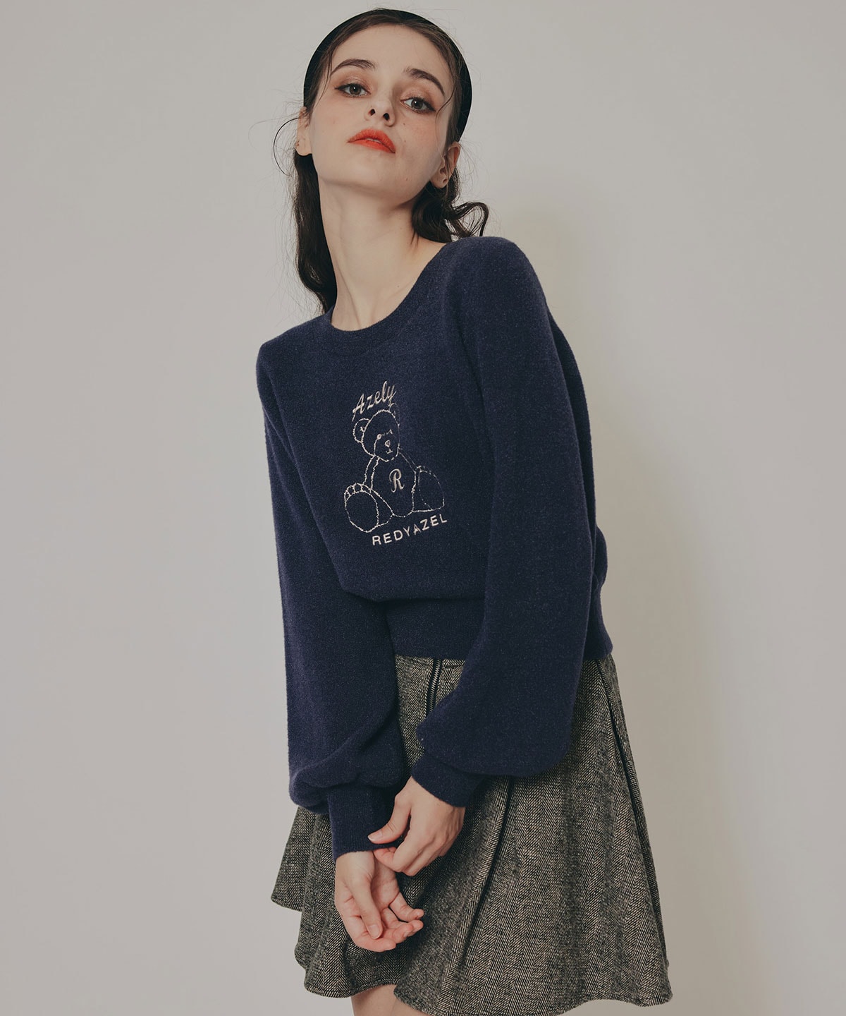 Azelyフラッフィニットプルオーバー