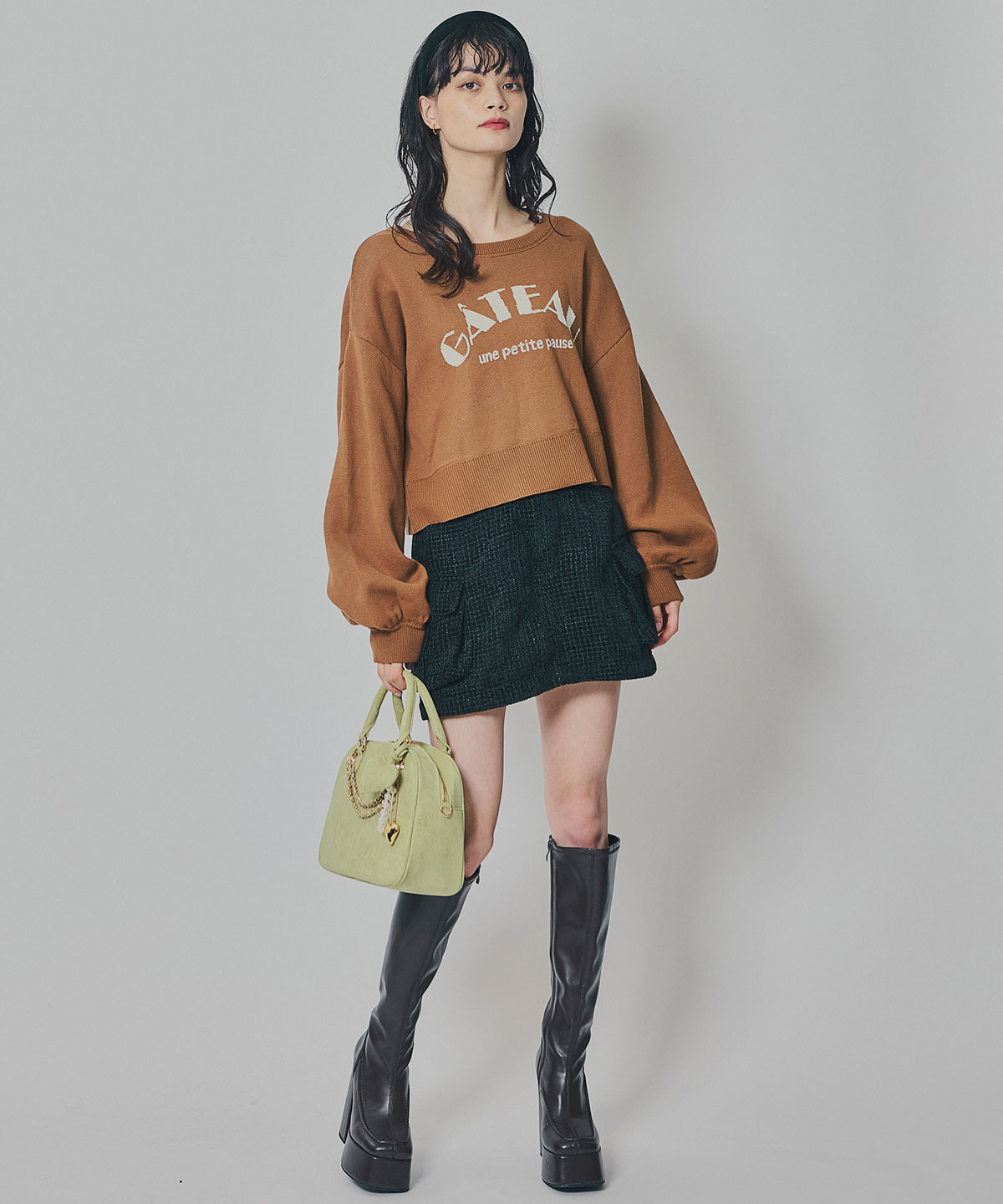 スウェットライクジャガードニット