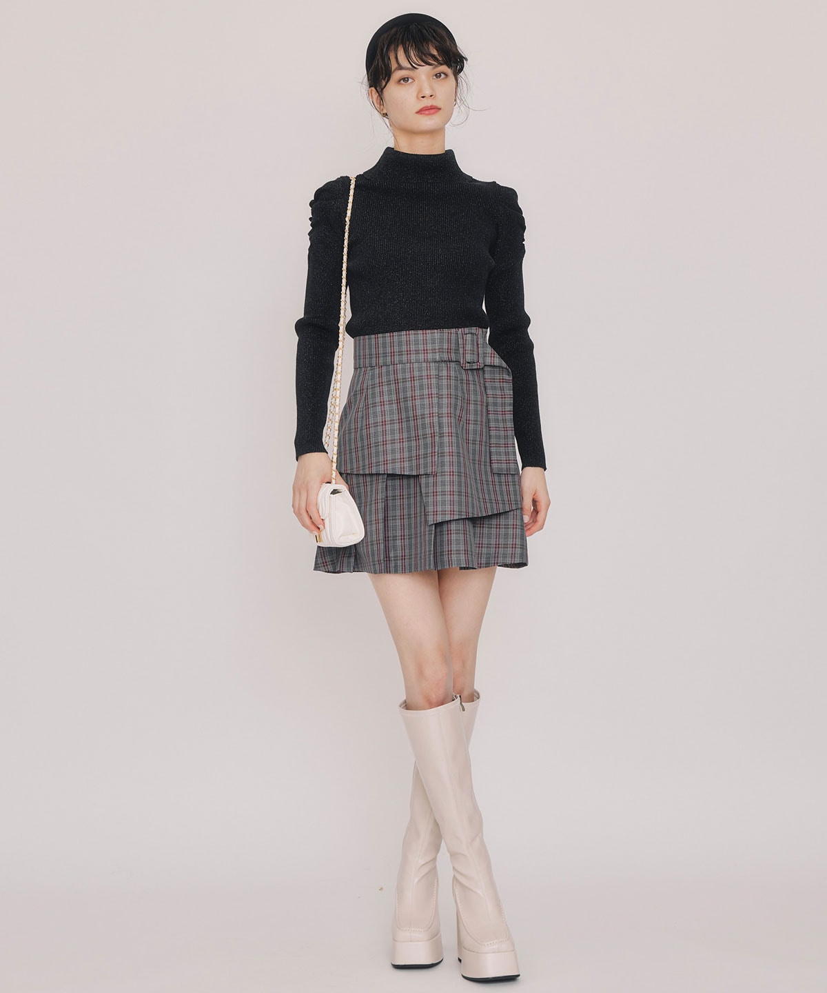 ラメタートルニットプルオーバー