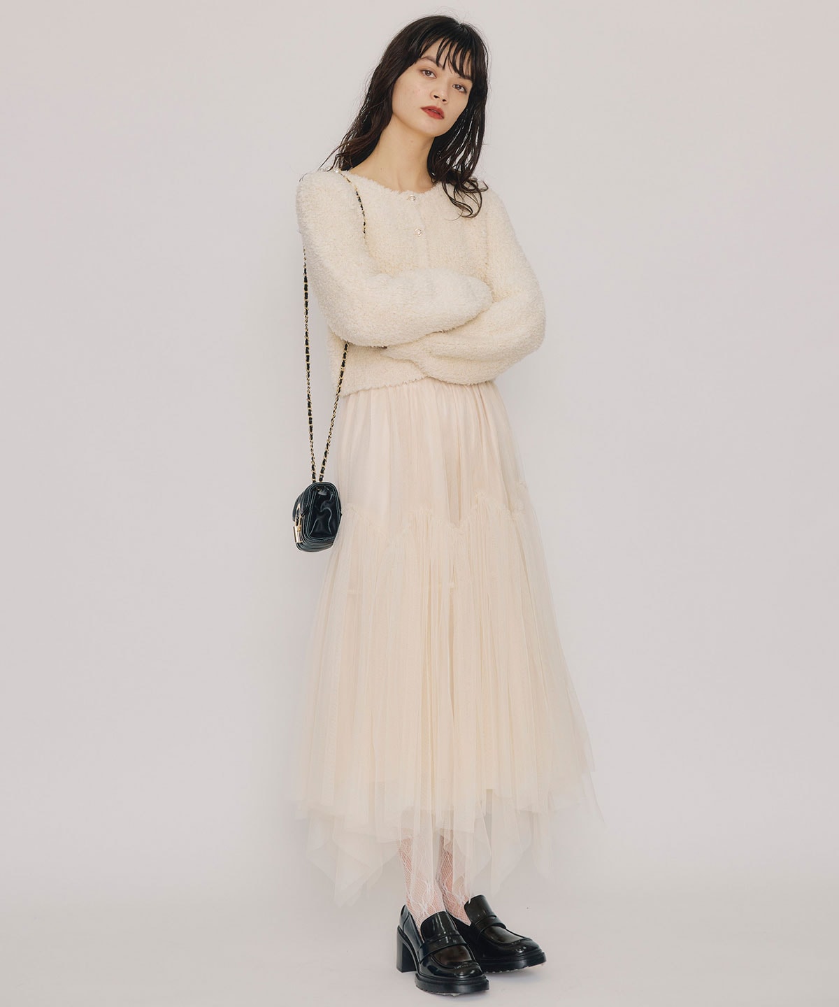 フラッフィブークレシャギーニットカーディガン