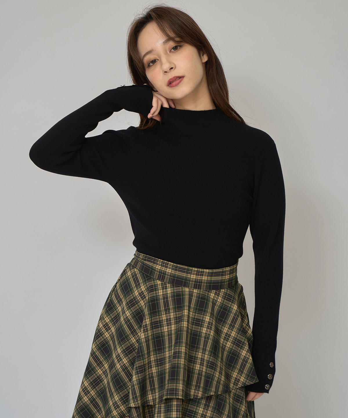 2WAYハイネックボタンニットトップス