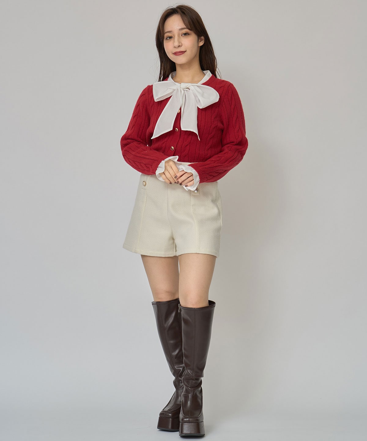 ボウタイケーブルニットプルオーバー