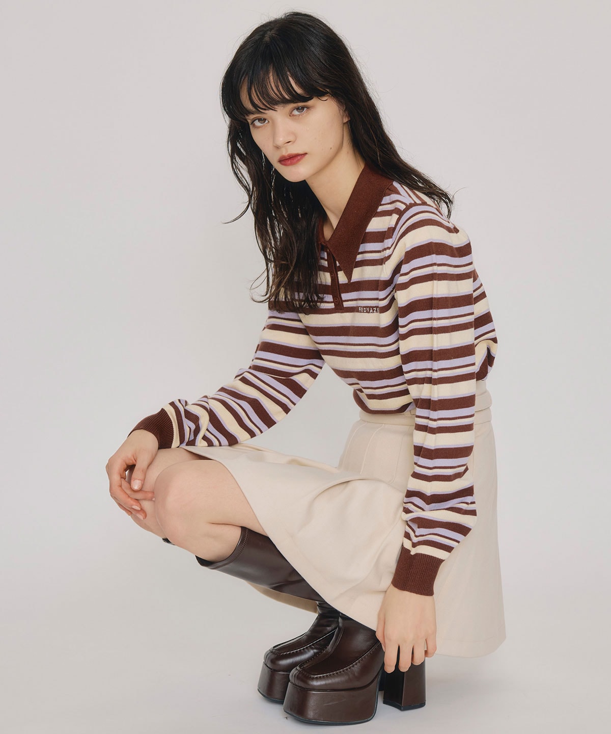 マルチボーダーロゴニットプルオーバー