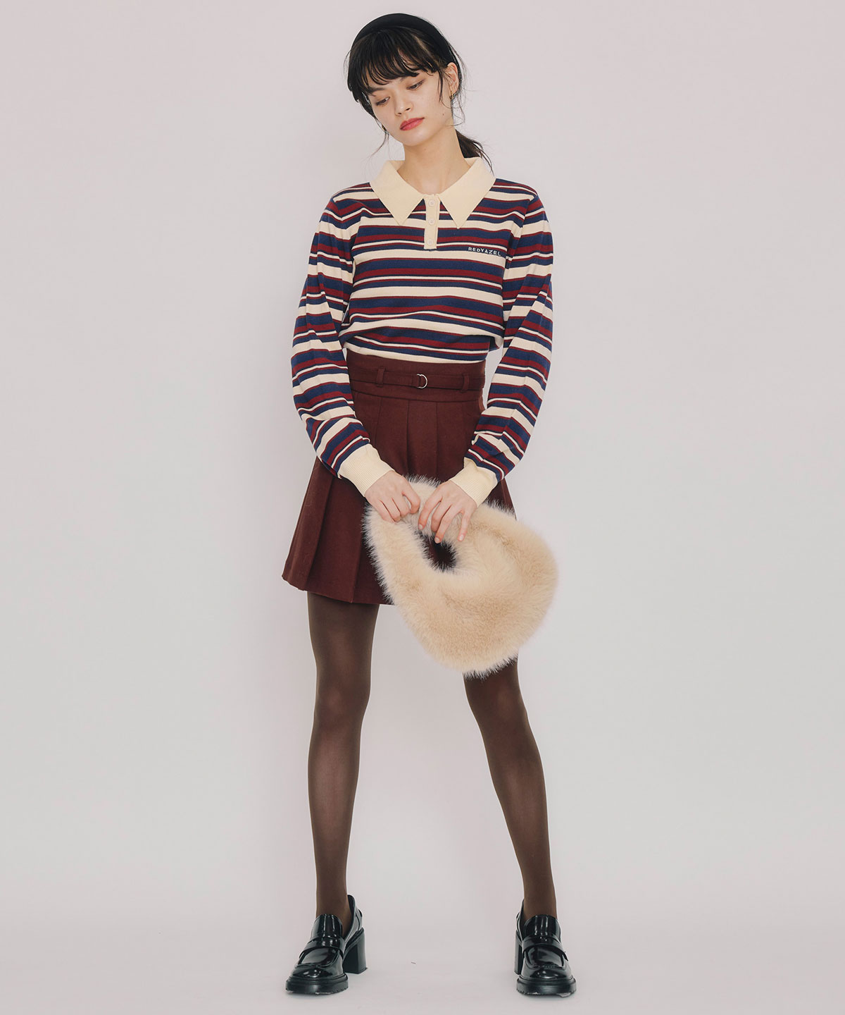 マルチボーダーロゴニットプルオーバー