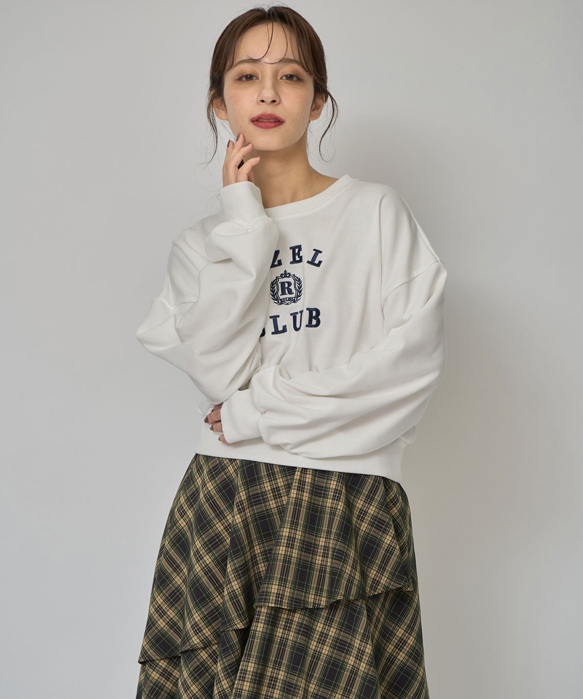 アゼルクラブカレッジロゴスウェットプルオーバー