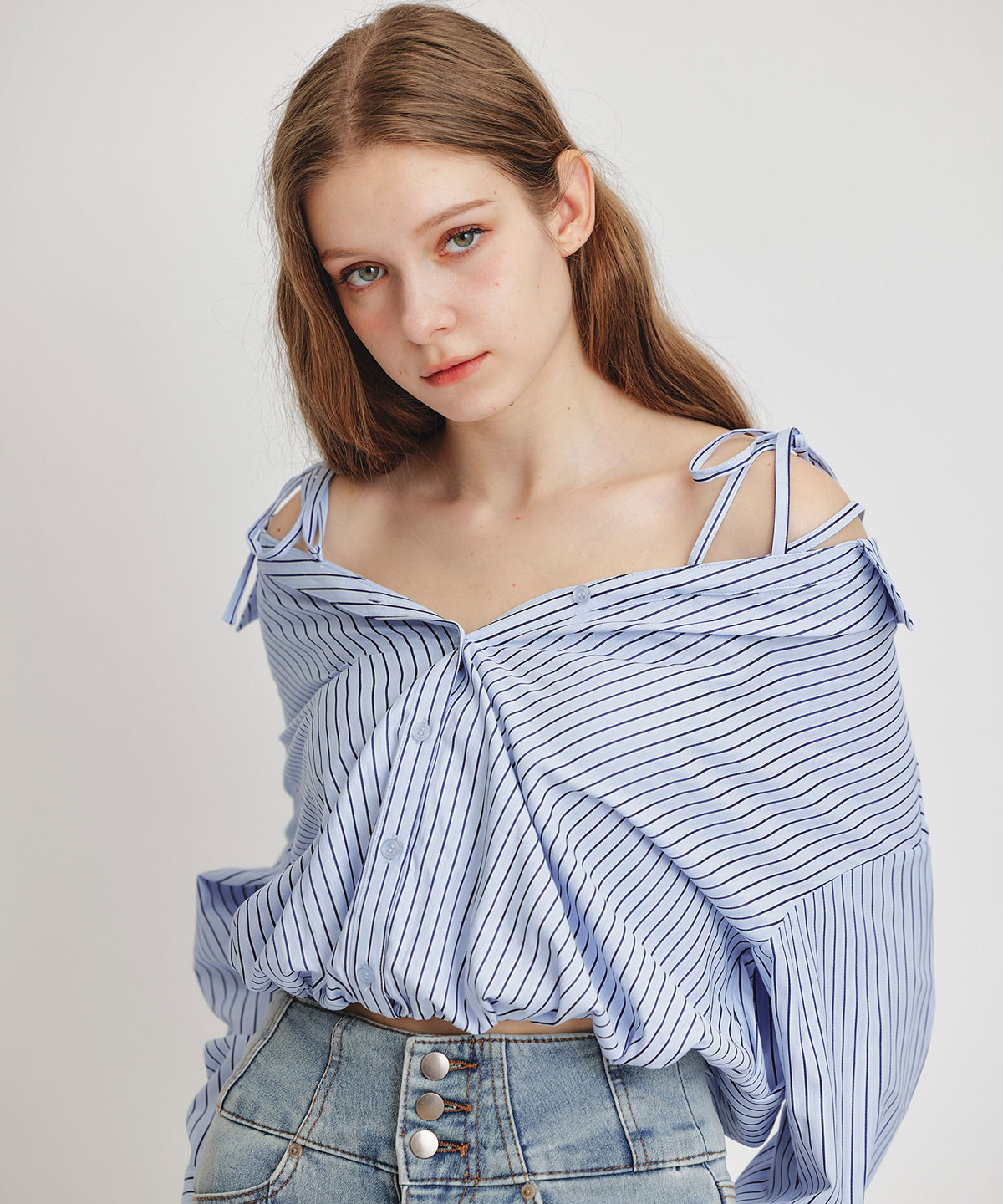 ベアレイヤードストライプバルーンオフショルブラウス