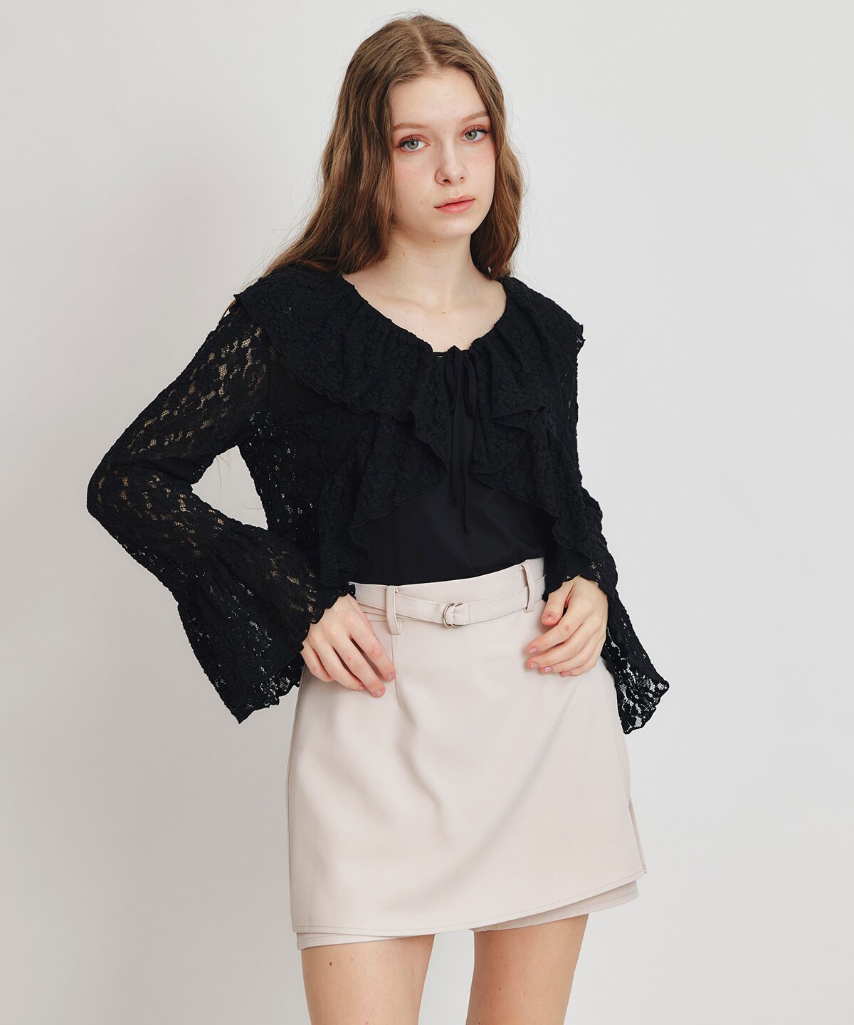 レースフリルカラーショートカーディガン